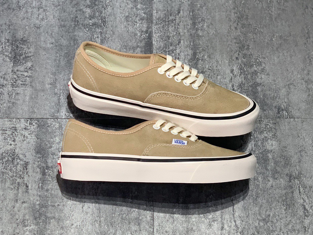 140   秋冬新款Vans Authentic  安纳海姆麂皮系列 硫化板鞋