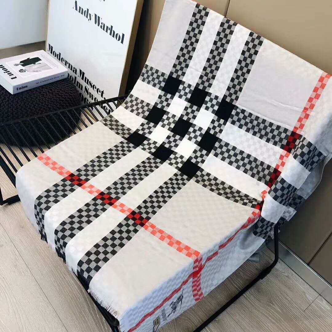 Burberry - Cashmere Scarf