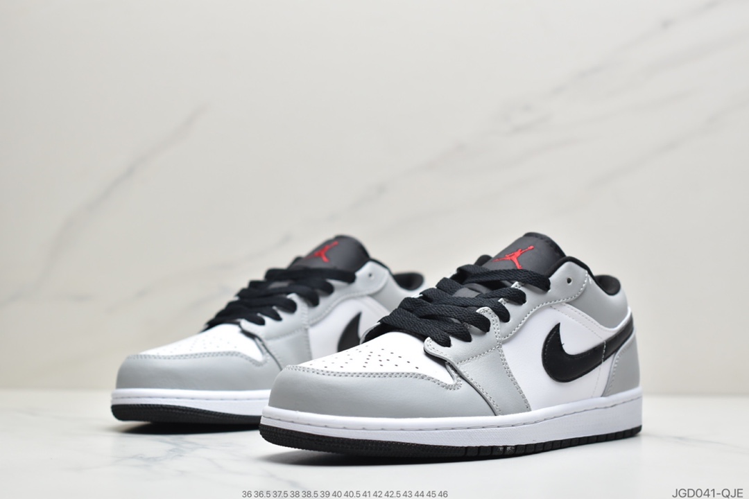 180 公司级 Air Jordan 1 又是一双小 Dior×Air Jordan 1 Low “Light Smoke Grey” 低帮 553558-030