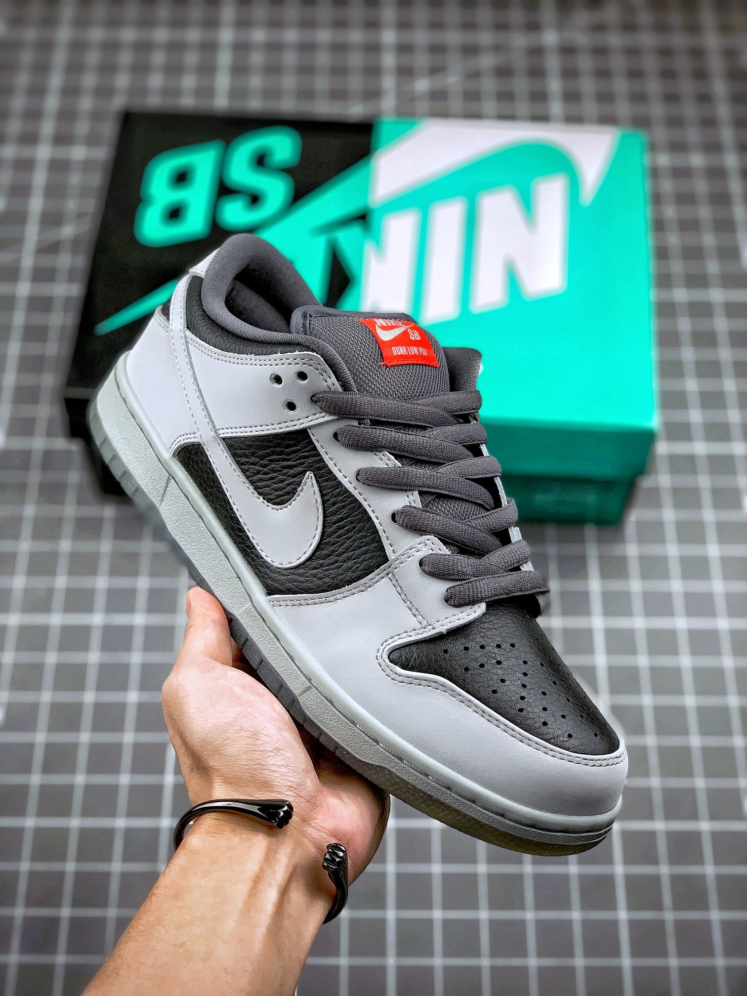 Atlas x Nike SB Dunk Low 35MM 👏 35 Mark Whiey Joe Brook 504750-020 36 36.5 37 38 38.5 39 40 40.5 41 42 42.5 43 44 44.5 45 46 Scarpe Scarpe