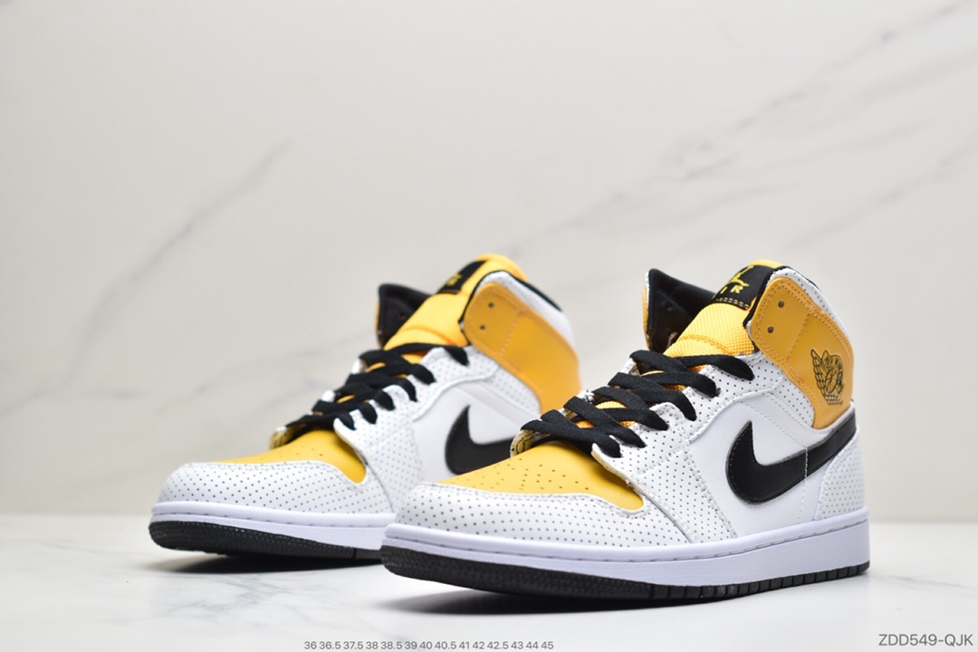 220 公司级乔丹Air Jordan 1 Mid 黑白橘AJ1 乔1 中帮百搭休闲运动板鞋BQ6472-107