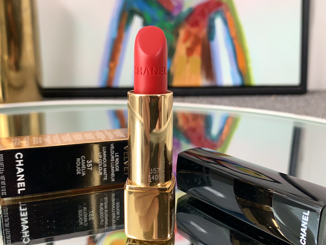 Chanel Haute Couture Couture Beauty Luxury Makeup Lipstick Foundation 2