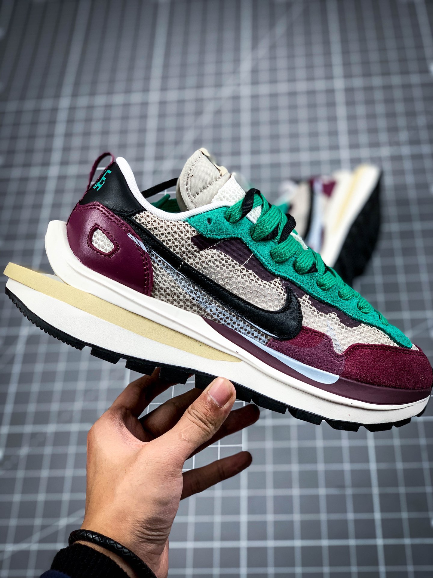 300 Sacai X NIKe regasus vaporrly SP 重磅联名合作款 DD3035-200