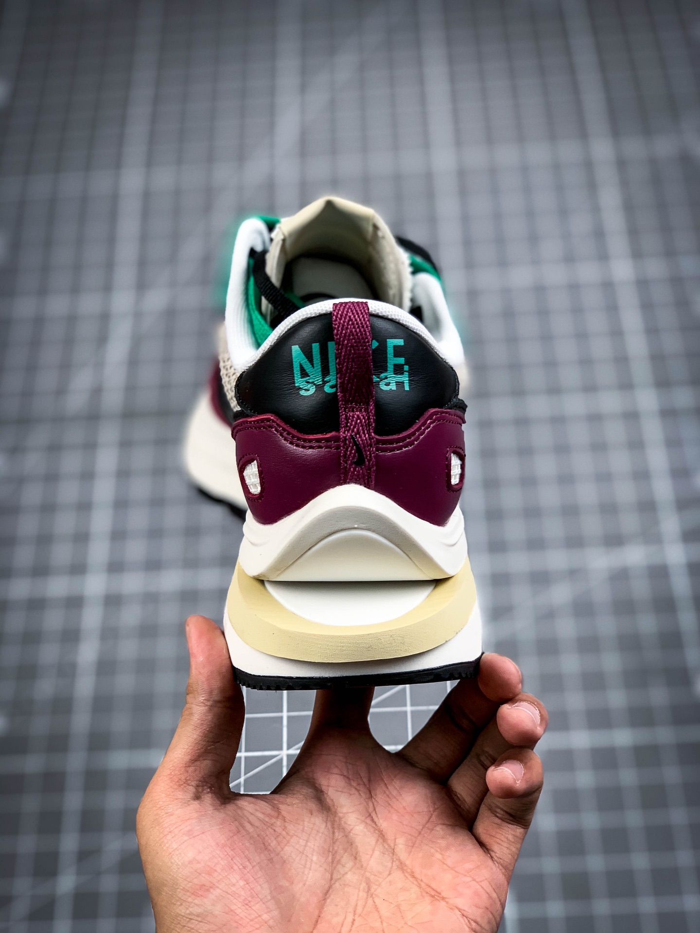300 Sacai X NIKe regasus vaporrly SP 重磅联名合作款 DD3035-200