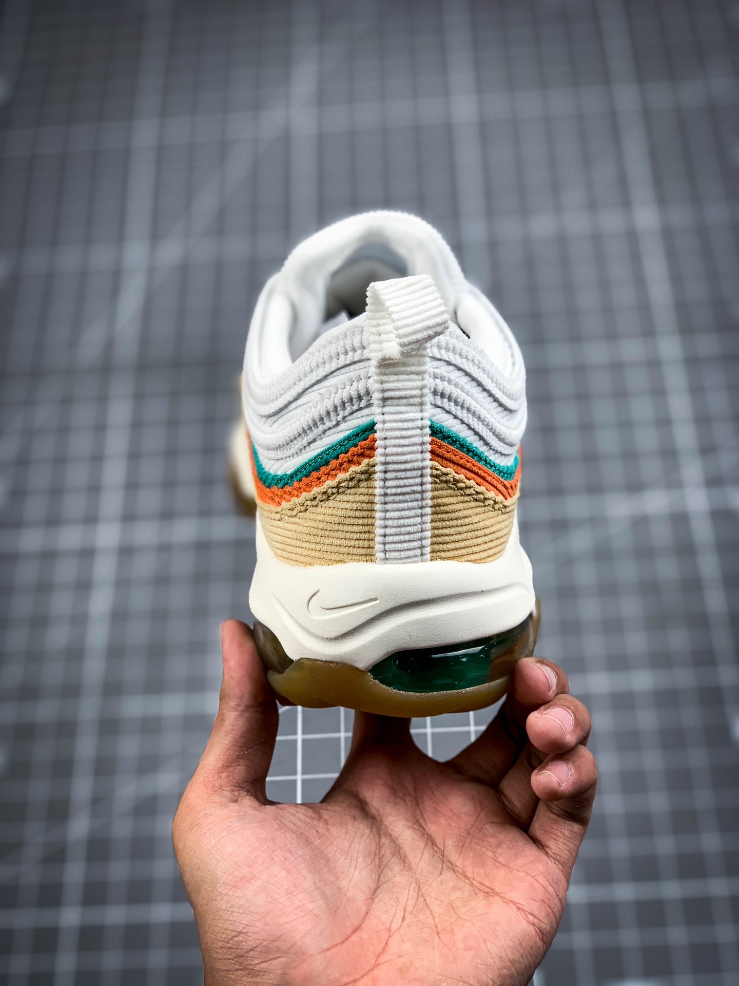 260  公司级耐克Nike Air Max 97 全新配色CJ0563-200