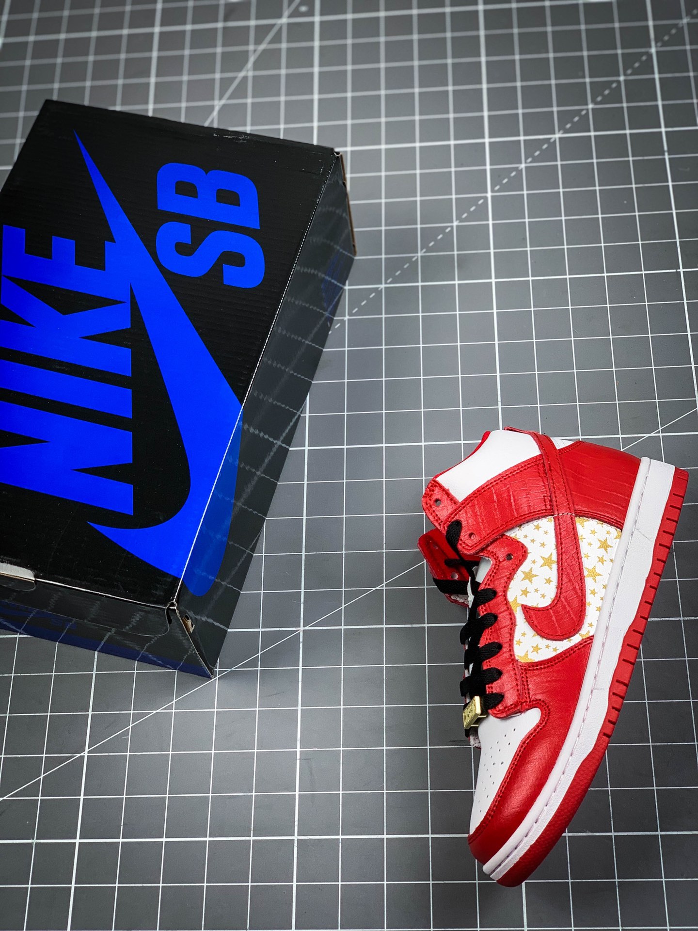 220 耐克Nike SB Dunk High “Team Crimson”SB高帮时尚休闲板鞋307385-181-141