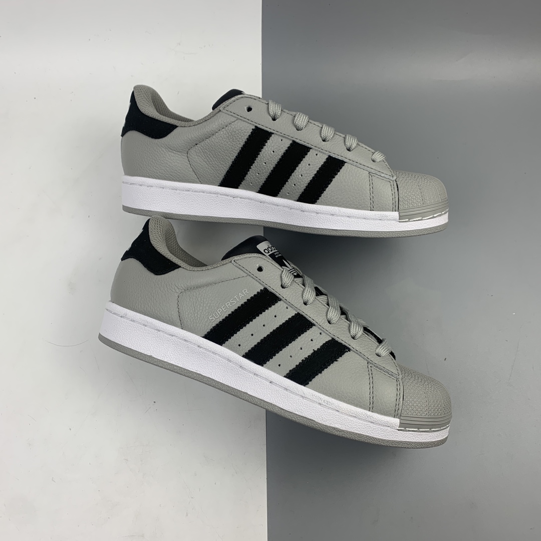 200 Adidas Superstar 三叶草低帮经典百搭休闲运动板鞋 EG4961