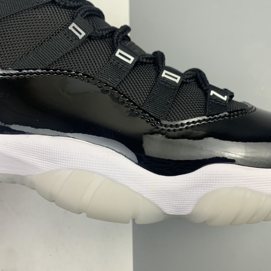 500 ST版本 Air Jordan 11 25th Anniversary”Black Silver Eyelets” 25周年黑白大魔王 CT8012-011