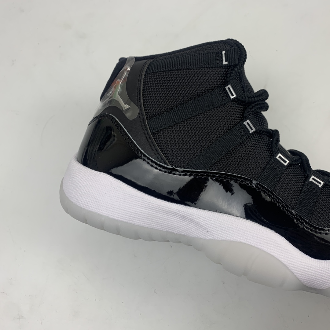 420 ST版本 Air Jordan 11 25th Anniversary”Black Silver Eyelets” 25周年黑白大魔王 CT8012-011
