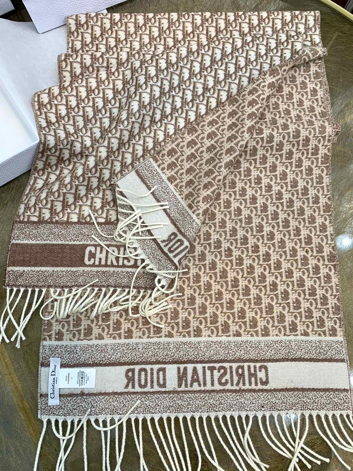 Dior迪奥经典老花 Oblique 印花新版羊绒围巾01CDO309I093_C340