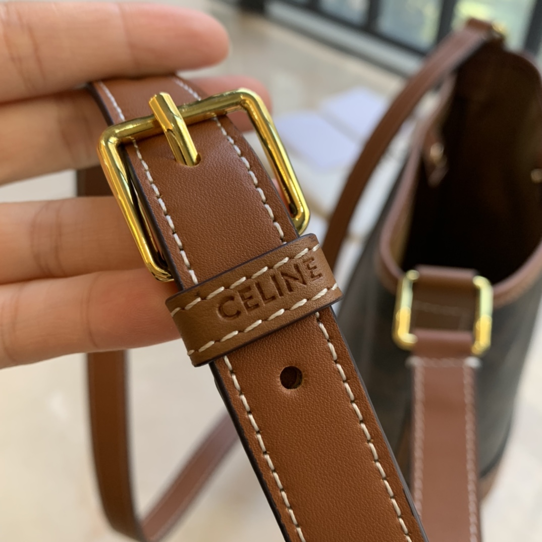 Valextra Classic Handcrafted Luxury Leather Shoulder Bag Ref 9