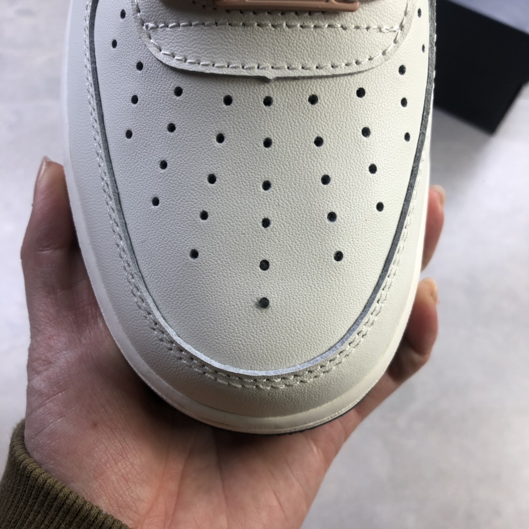 200 Nike Air Force 1 '07 耐克空军一号白桃粉原楦头原纸板 CJ6065-500