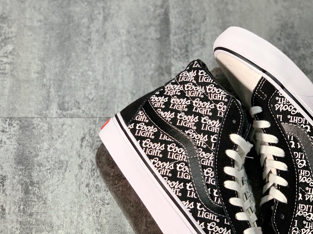 下调140 Coors Light x Vans SK8-Hi Pro 银子弹啤酒 专业滑板联名鞋