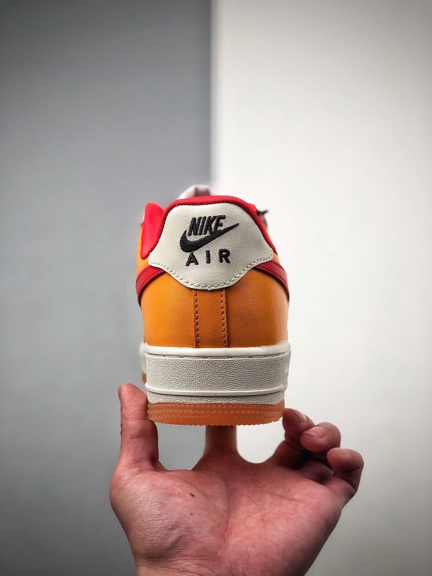 200 NIKE FORCE空军一号运动休闲板鞋DC1403-001