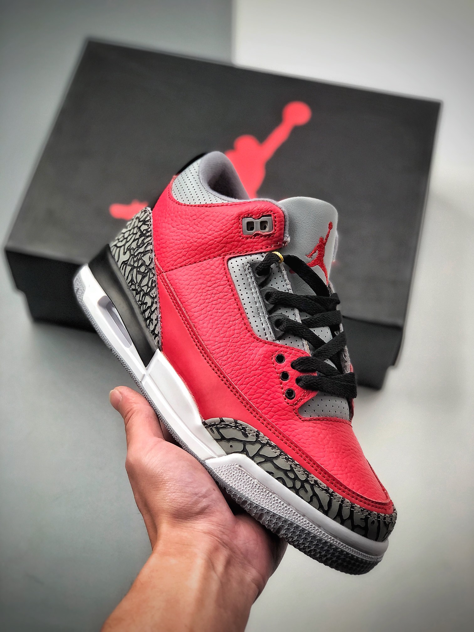 240  Air Jordan 3“Varsity Red” 大红 红水泥 CK5692-600