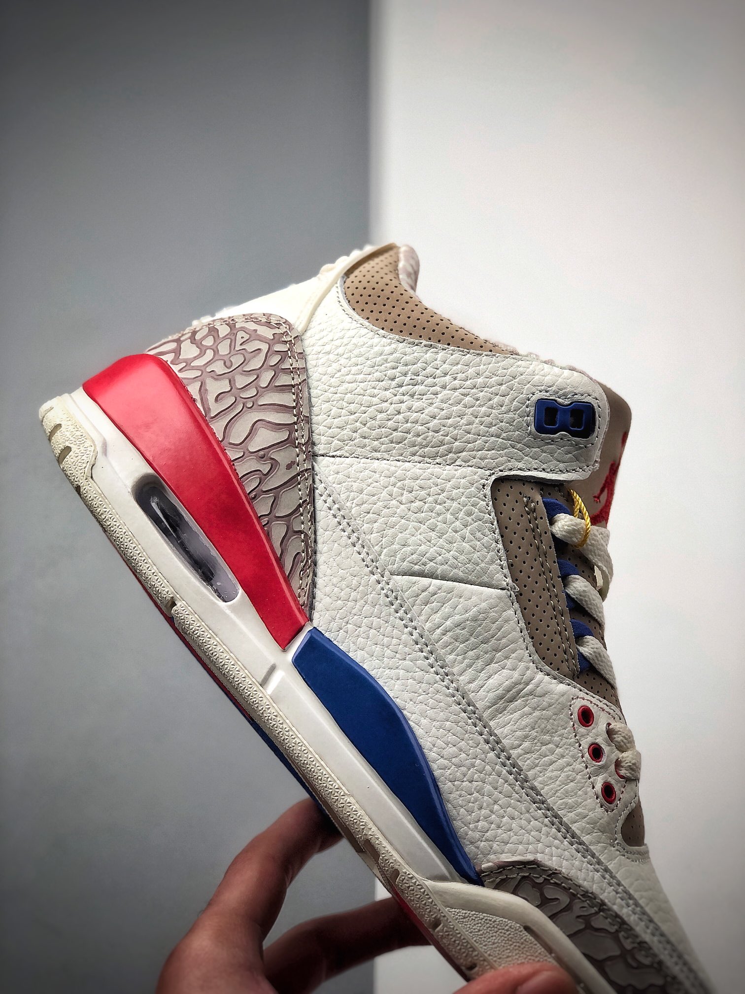 240  Air Jordan 3 Retro “Knicks” 尼克斯 AJ3 乔丹3代 136064-148