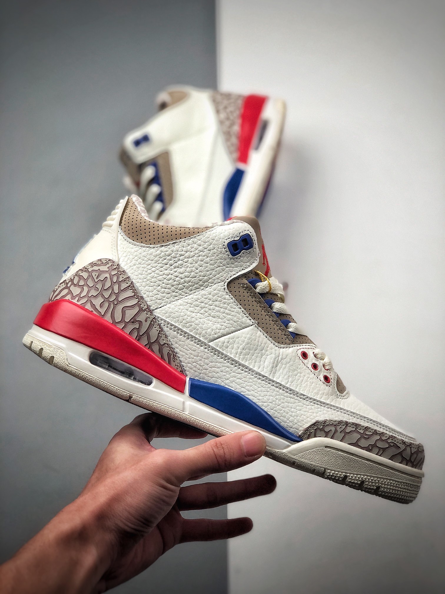240  Air Jordan 3 Retro “Knicks” 尼克斯 AJ3 乔丹3代 136064-148