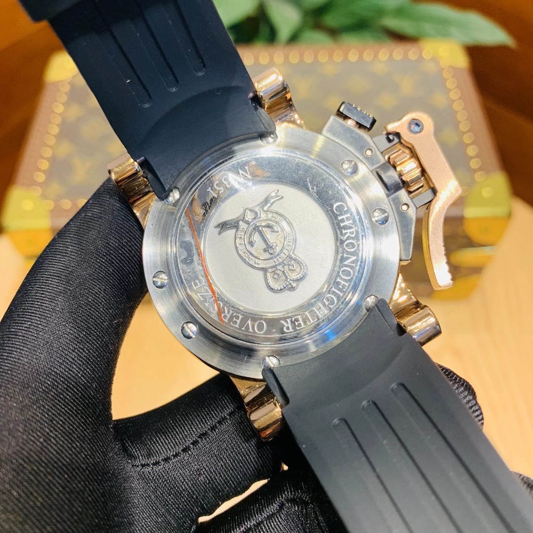 Innovative and Functional Design of GRAHAM Greenham Chronofighter Wristwatch - 图片 8