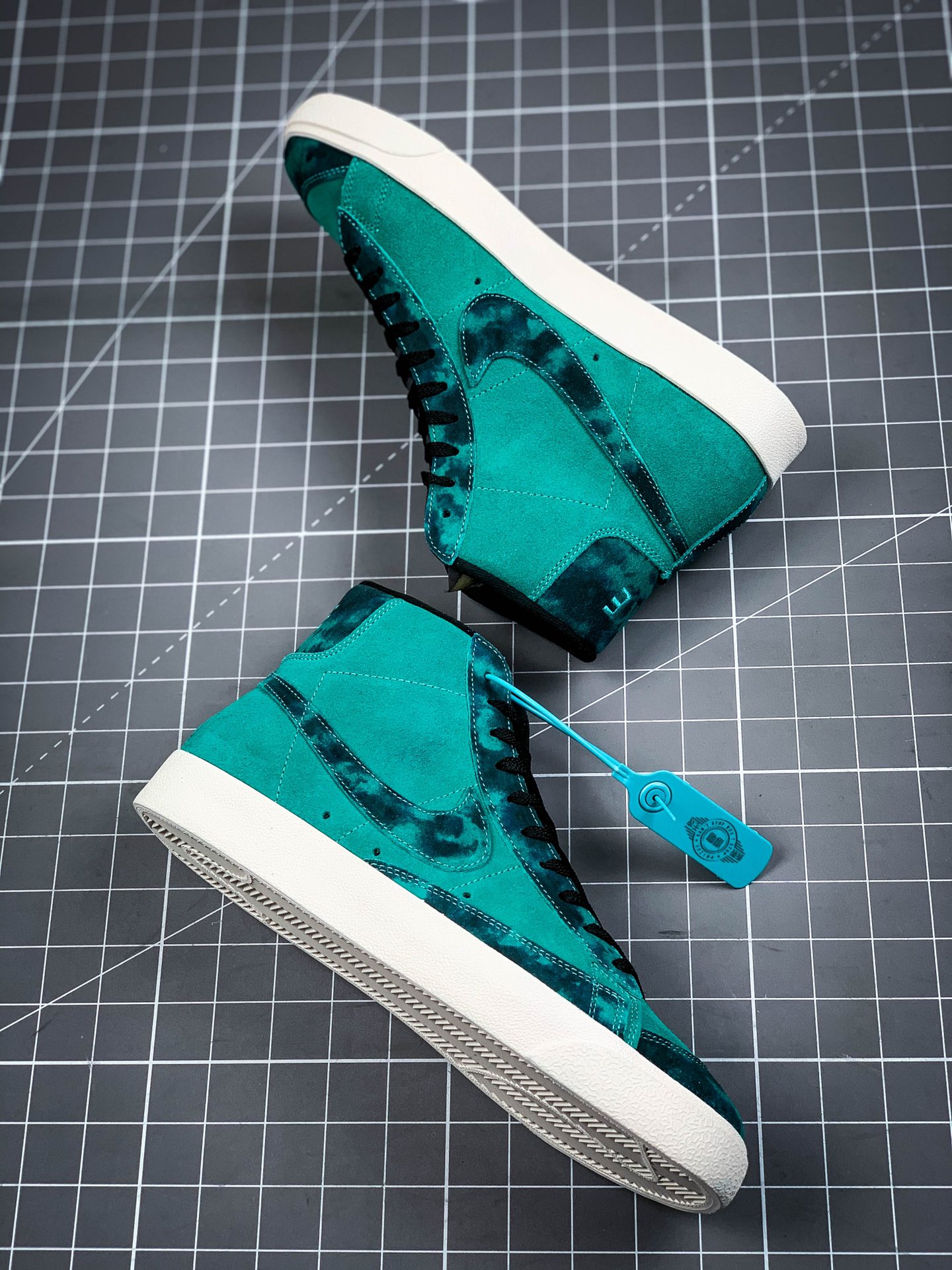 180 公司级耐克Nike Blazer Mid Retro OG 开拓者经典复古高帮休闲板鞋DA7575-991