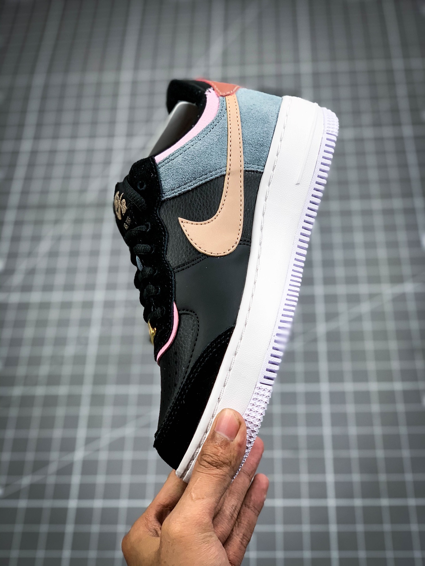 220 NIKE FORCE空军一号运动休闲板鞋 CU5315-001