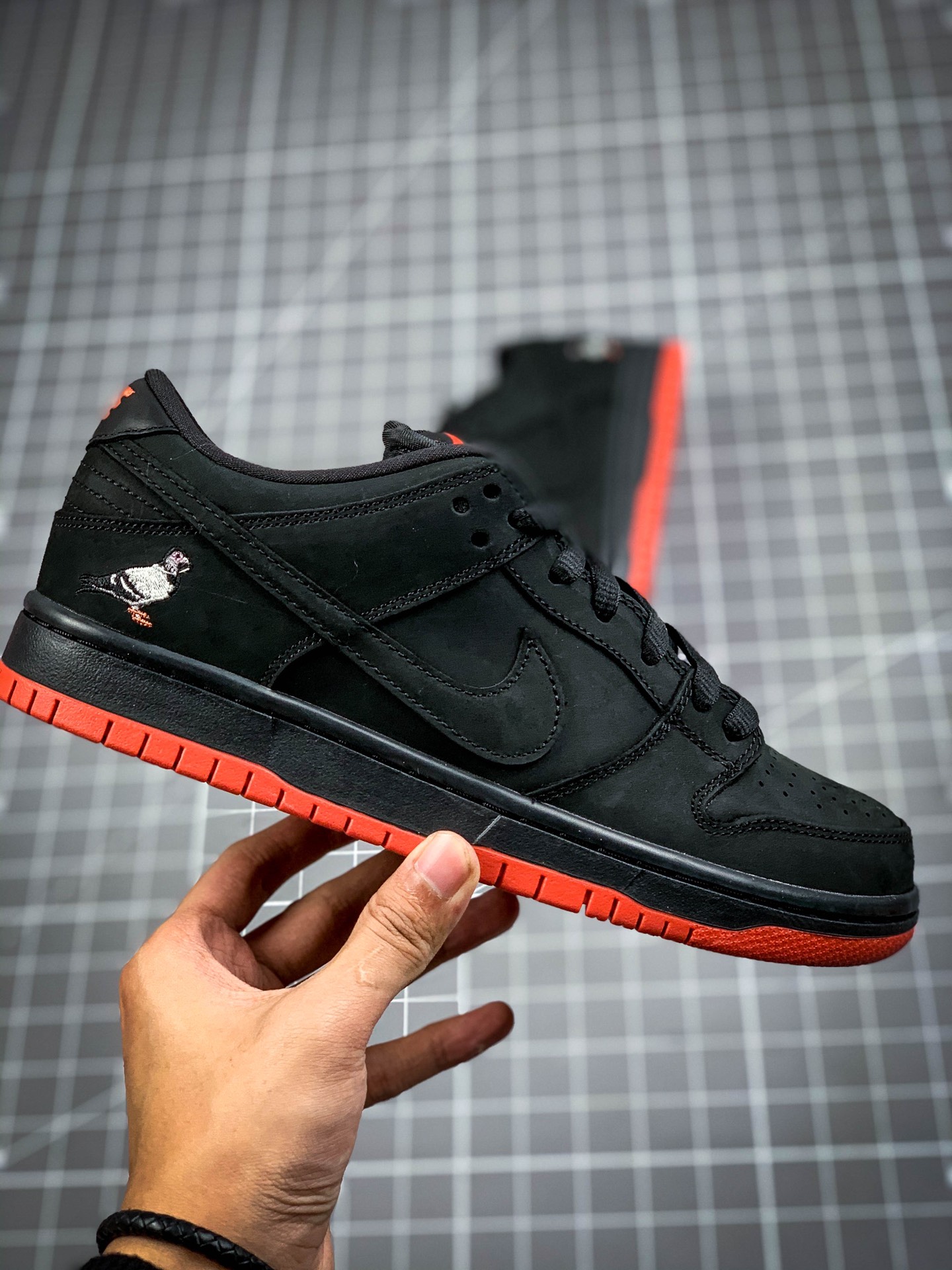 450 纯原Jeff Staple x Nike SB Dunk Low 'Pigeon 3.0' 黑鸽子 883232-008