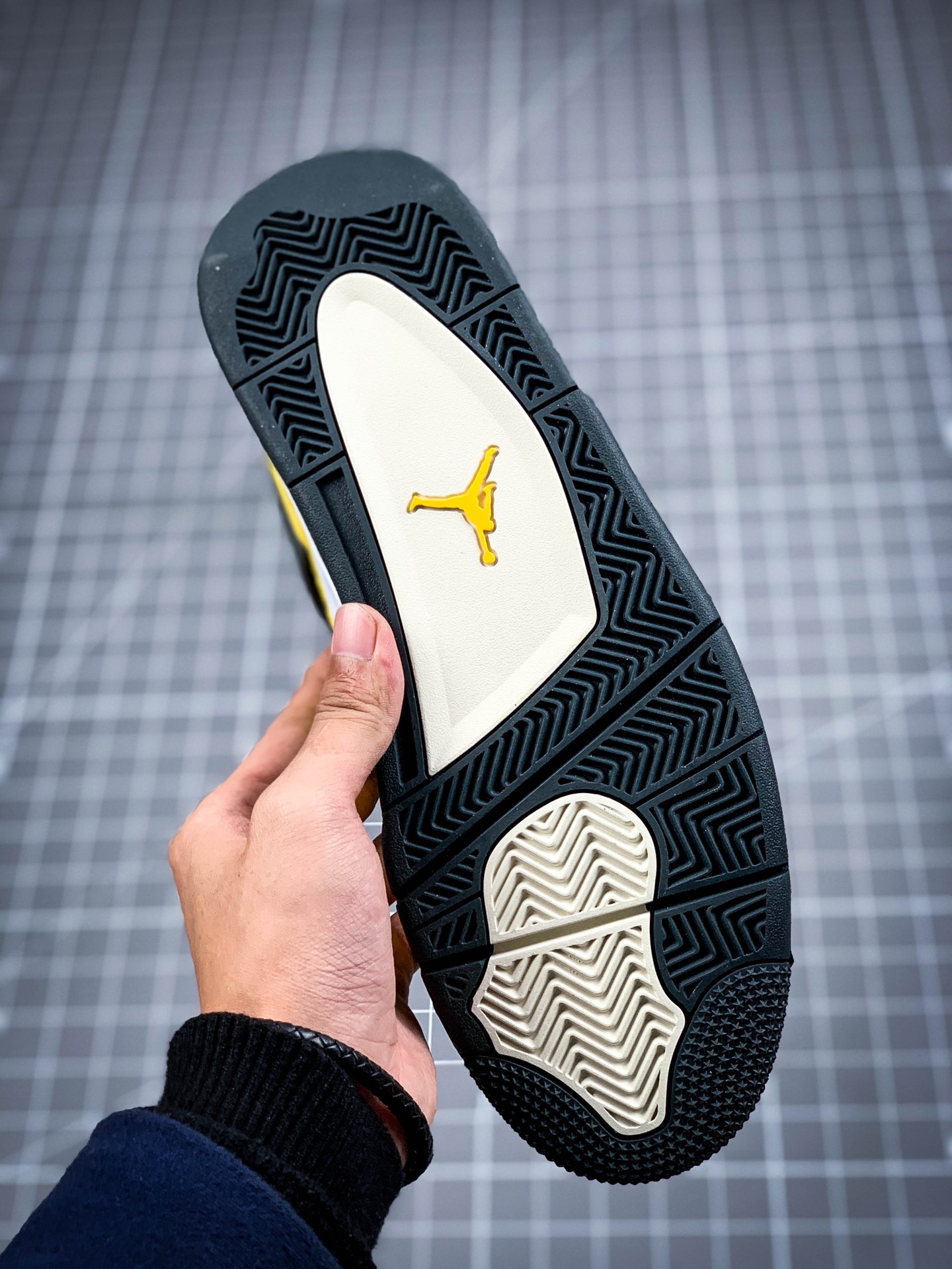 480 纯原版本Nike Air Jordan 4 “Lightning” 官方 314254-702 731