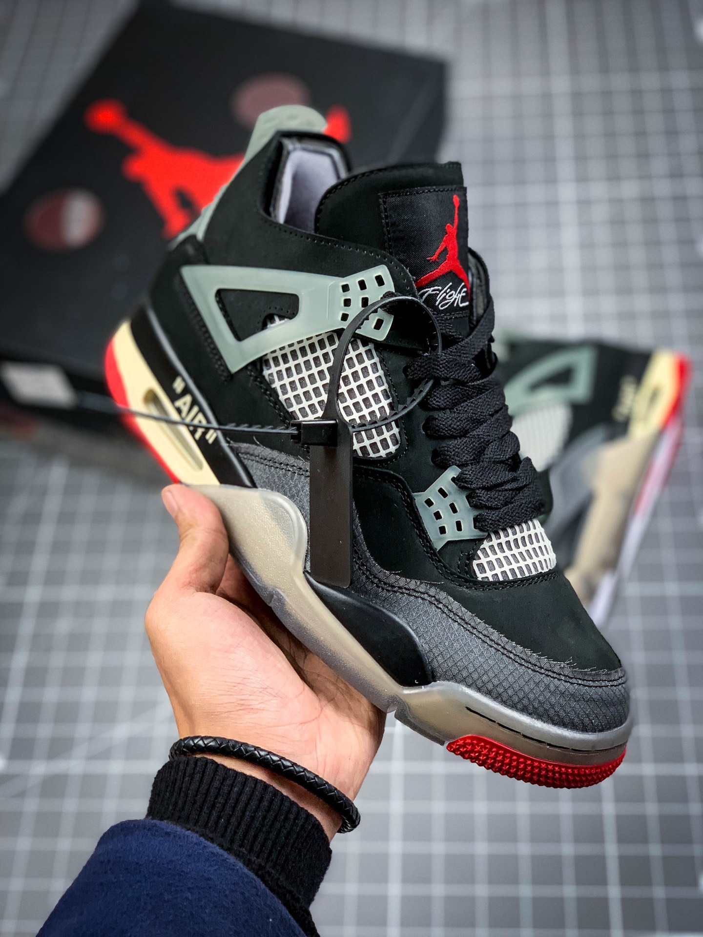 450 OFF-White x Air Jordan 4 ”Bred”OW联名蝉翼黑灰红 CV9388-001