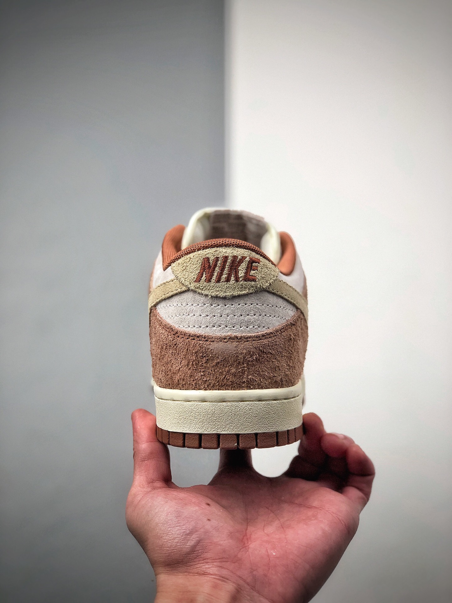 280  耐克 Nike SB Dunk Low 复古低帮休闲运动滑板板鞋DD1390-100