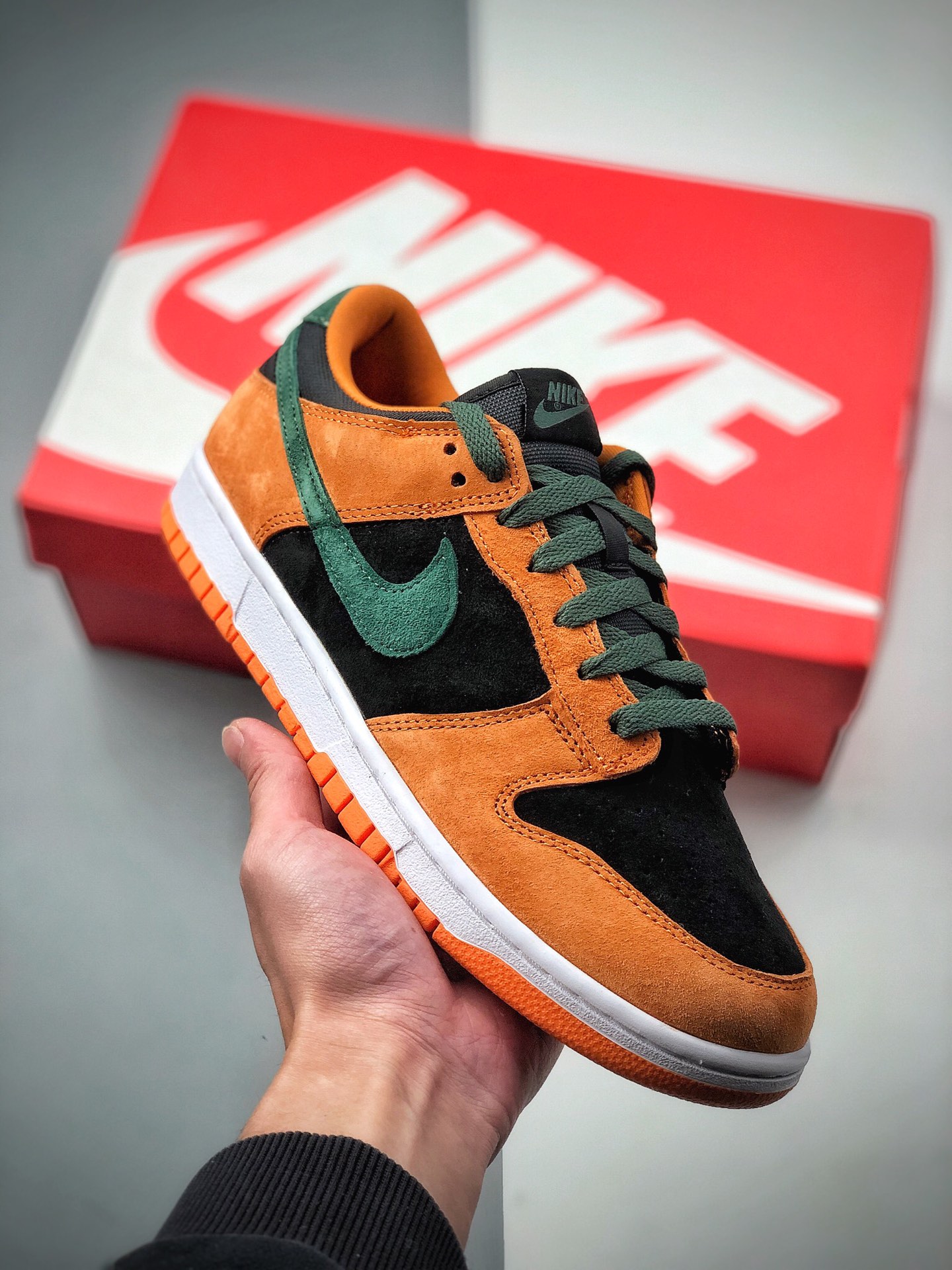 H12 NK Dunk Low zanahoria, color negro con detalles naranjas, juego completo con papel original, horma original, creand…