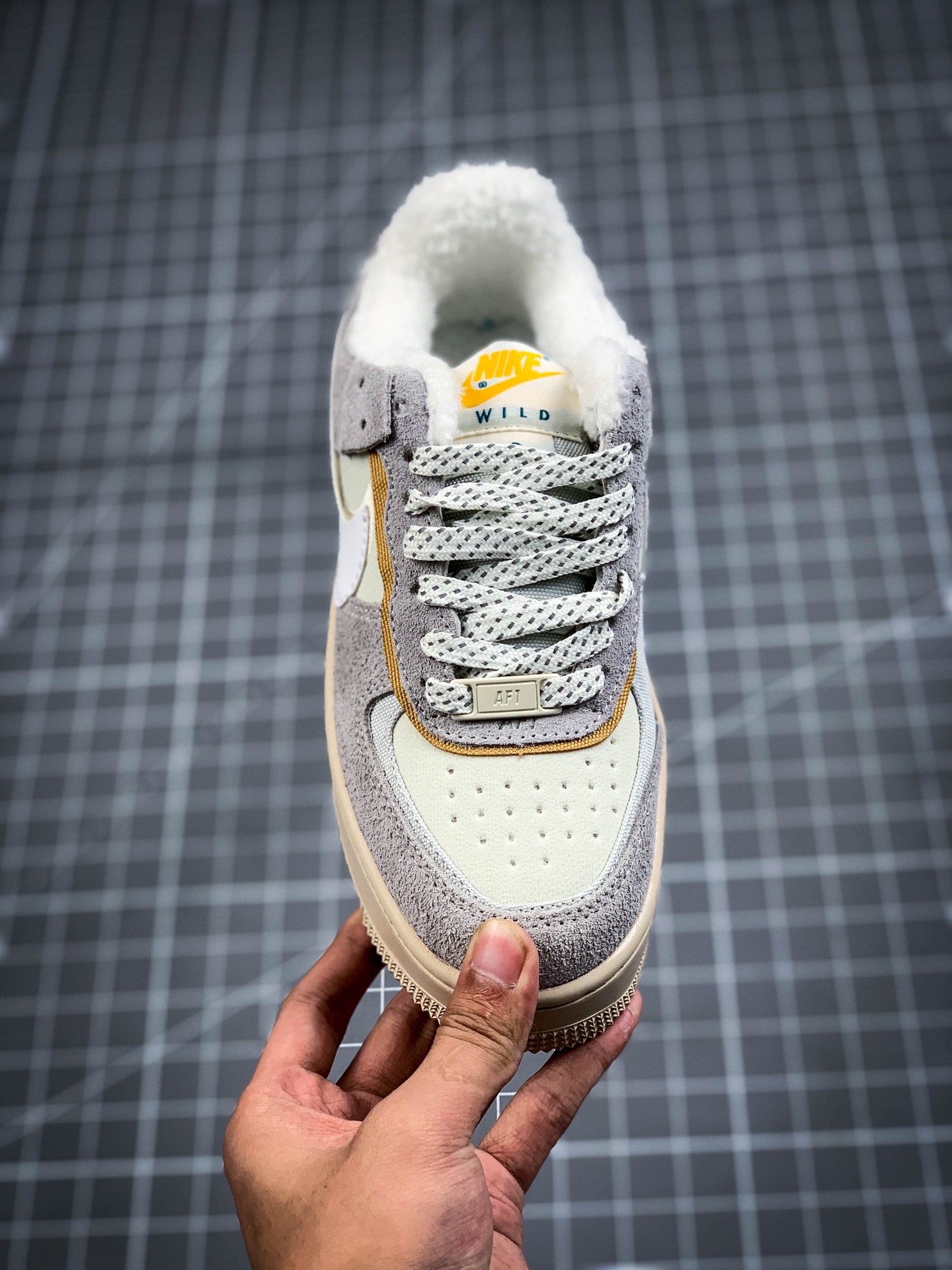200 NK WMNS Air Force 1 Shadow灰褐色加绒 CT1985-500