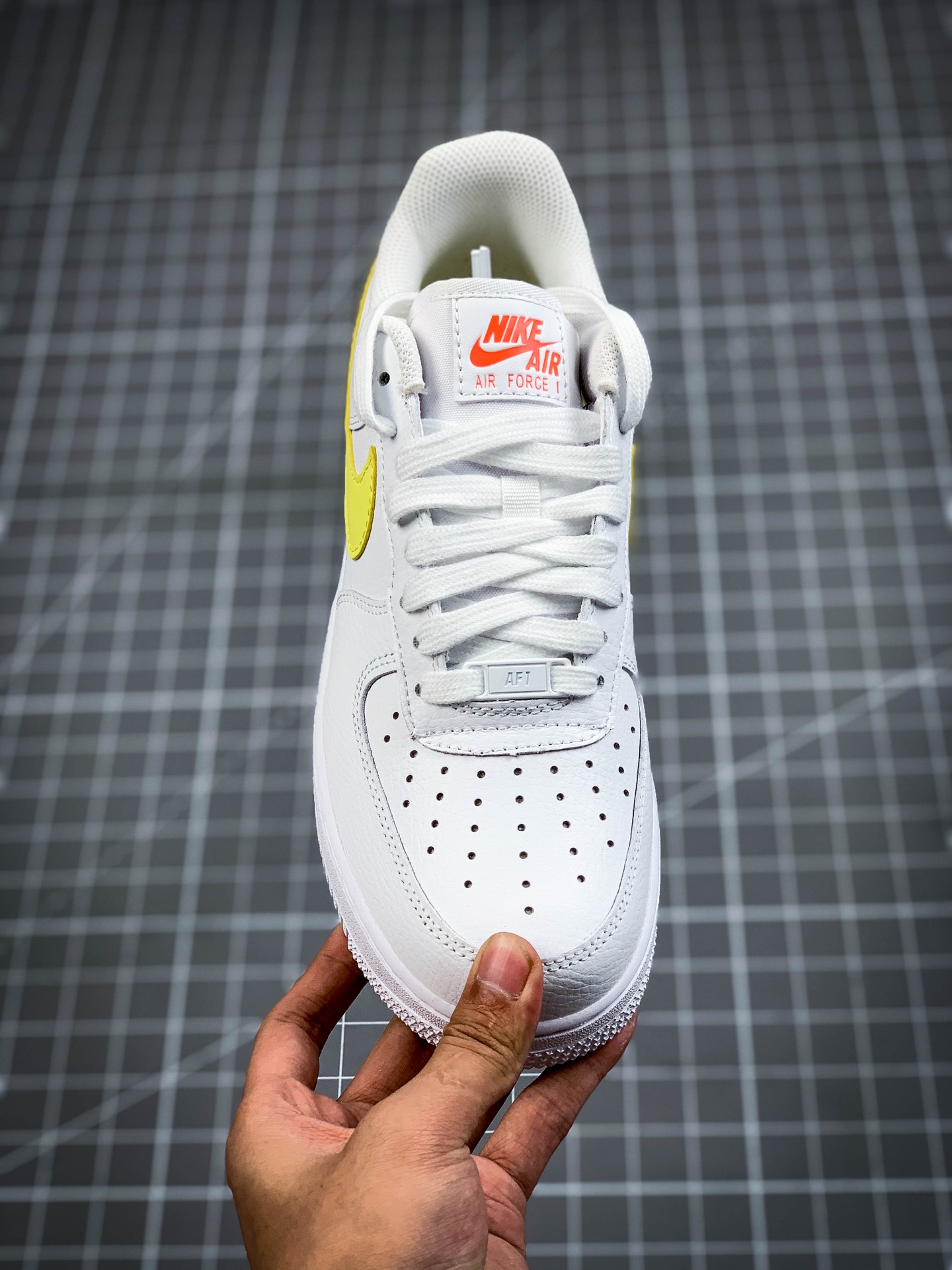200 NK Air Force 1 空军一号低帮休闲运动板鞋 315115-160