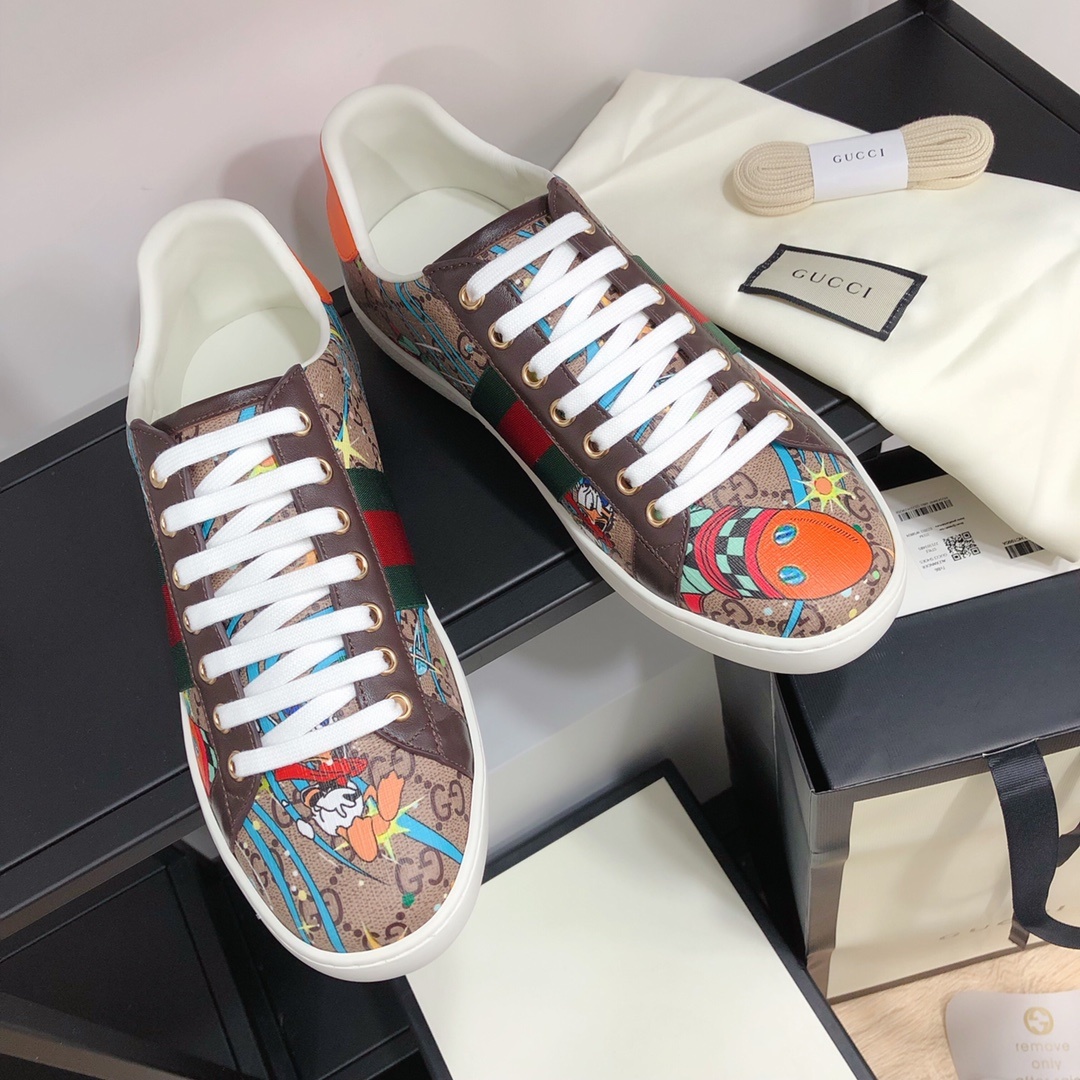 Gucci顶级版本GG情侣款小白鞋近