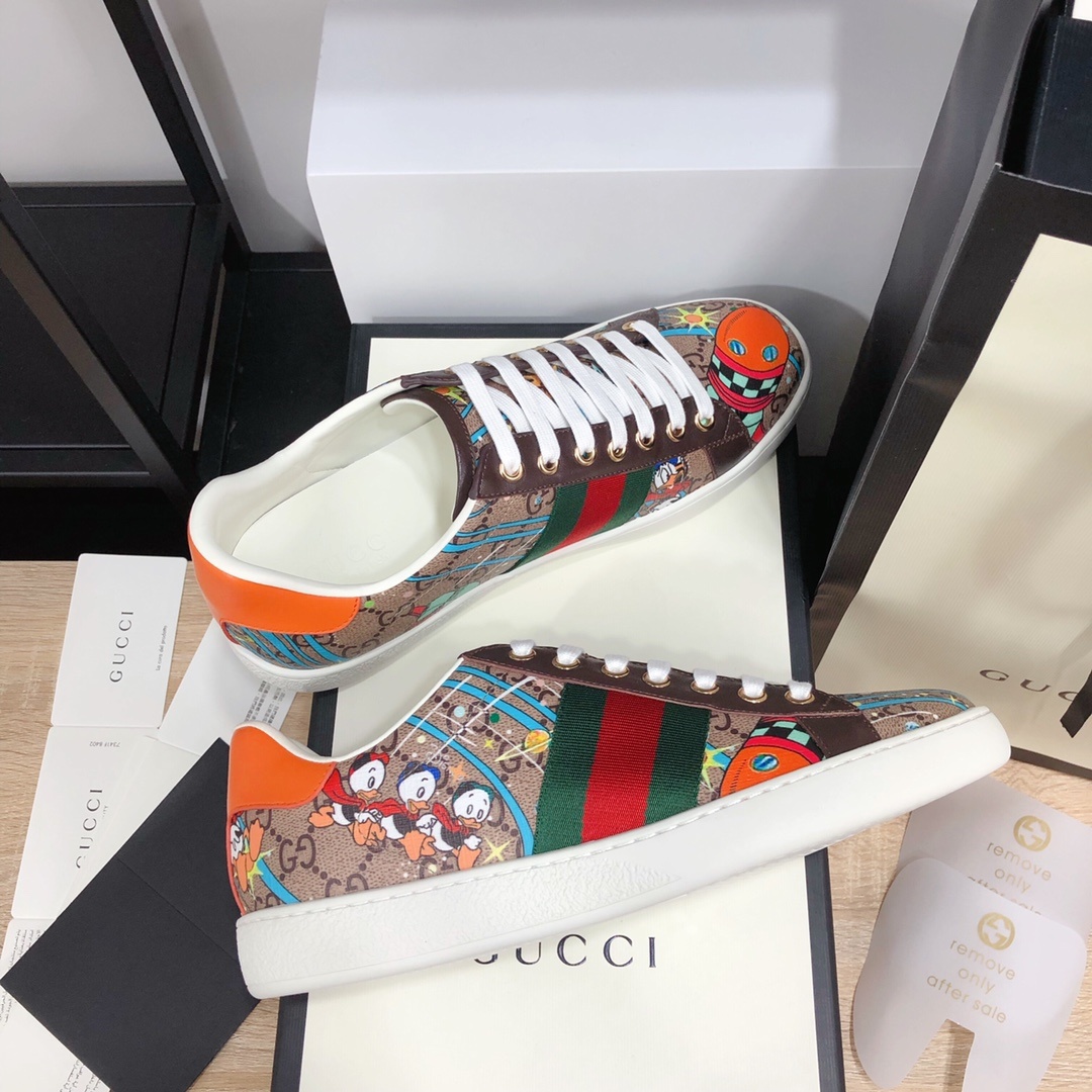 Gucci顶级版本GG情侣款小白鞋近