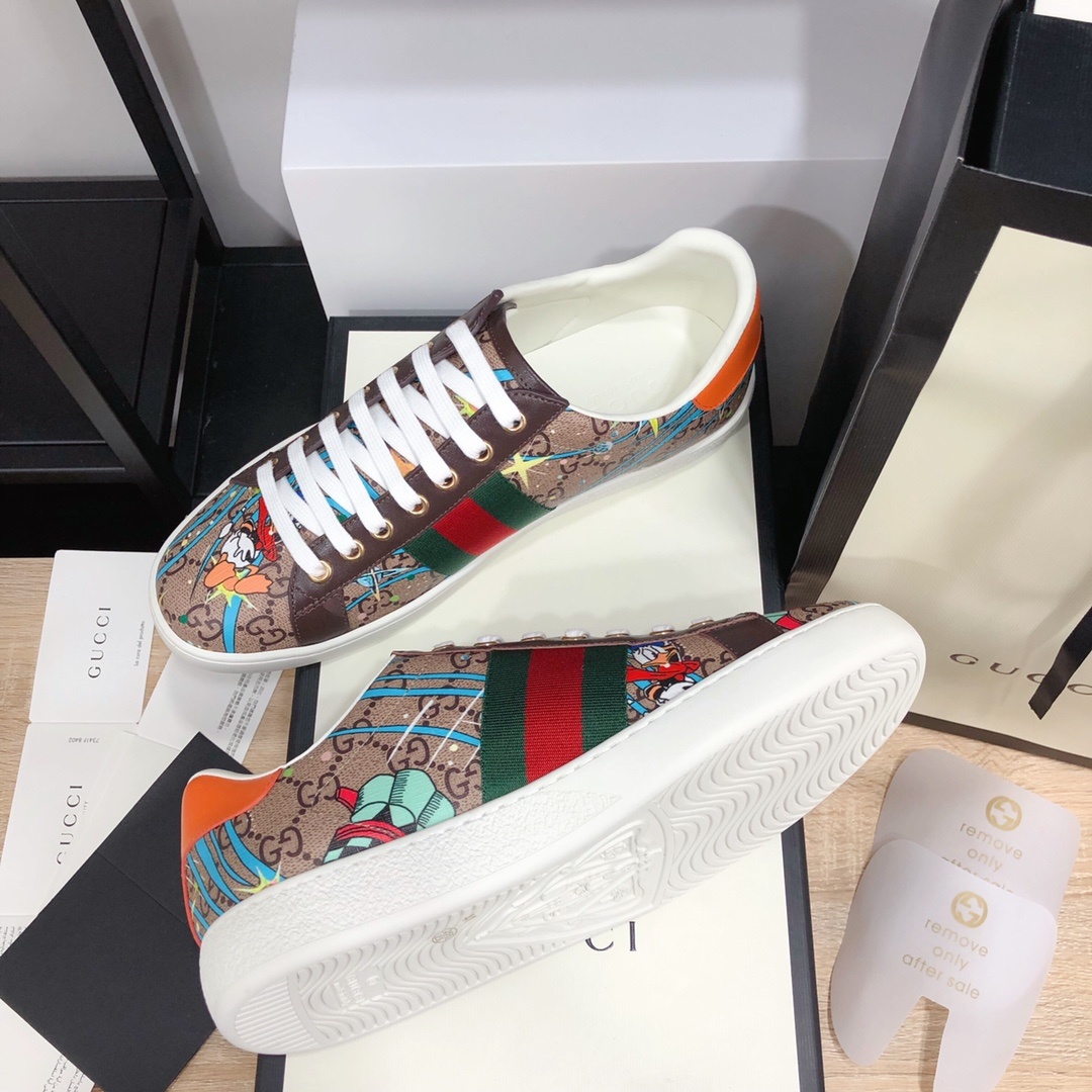 Gucci顶级版本GG情侣款小白鞋近