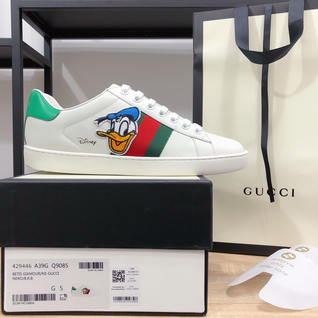 Gucci顶级版本GG情侣款小白鞋近