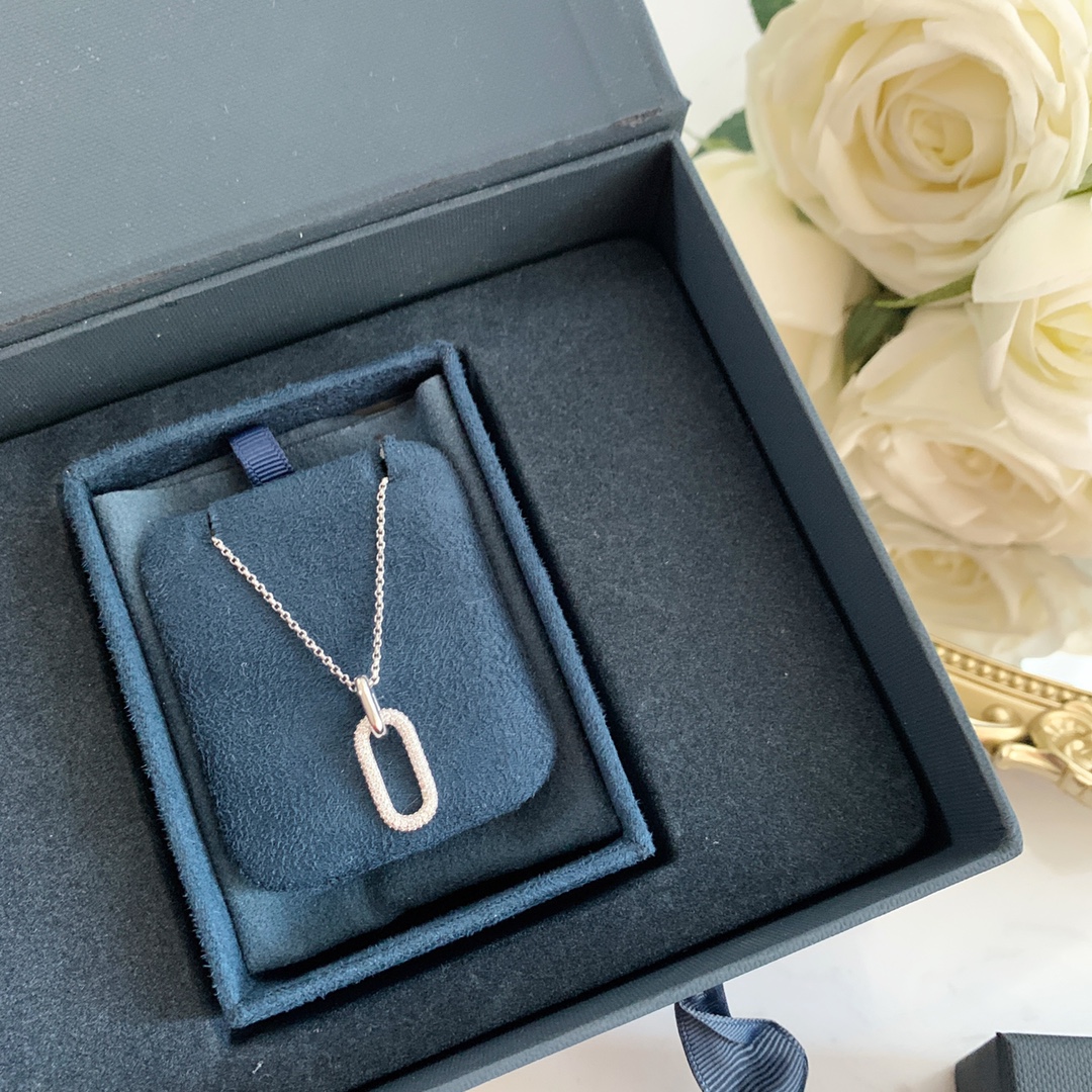 APM Monaco: Precision Image Distribution with 925 Pure Silver Platinum Jewelry - 图片 3