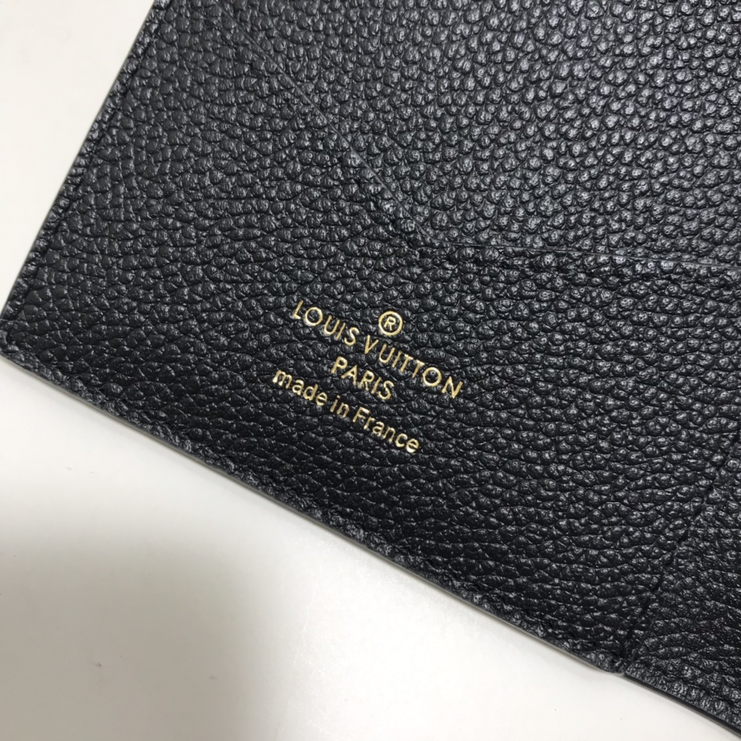 Shop Louis Vuitton Passport Cover (COUVERTURE PASSEPORT, M63914