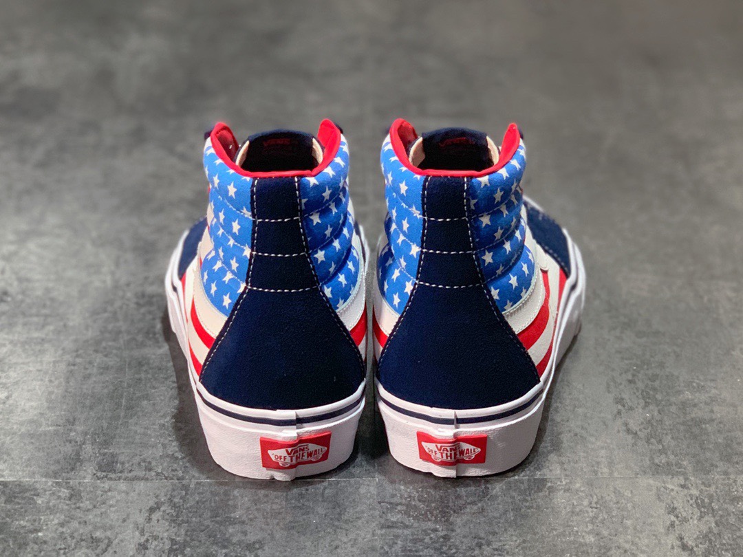 下调120 Vans SK8-Hi 美国国旗印花 经典高帮复古硫化板鞋 VN0A38GFXKI