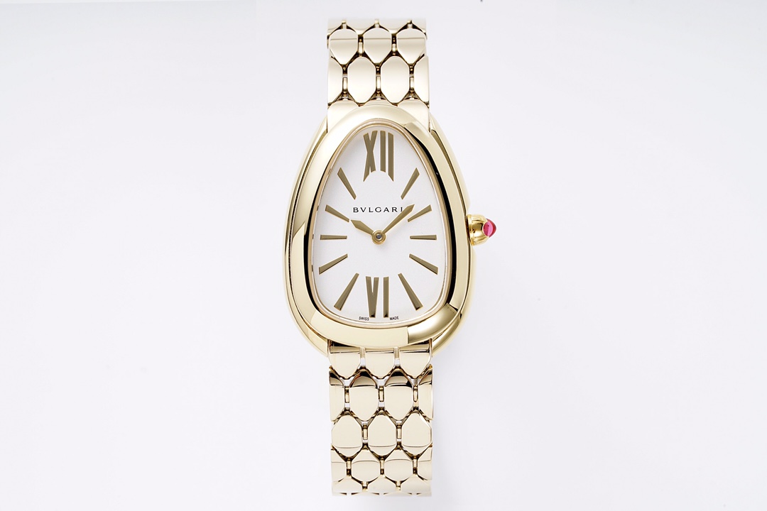 Bvlgari White Watch 15300
