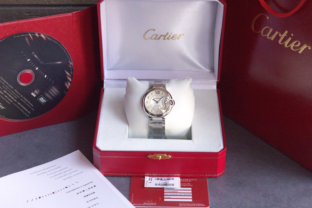Cartier 卡地亚蓝气球
