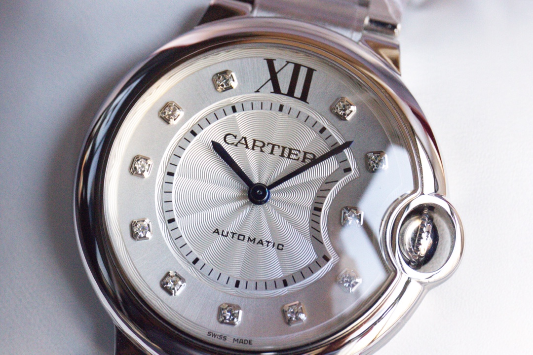 Cartier 卡地亚蓝气球