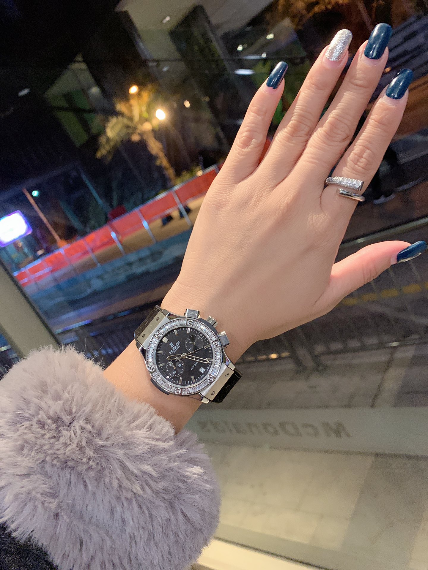 Hublot’s Big Bang Series: Luxury Watches with Fashion and Elegance - 图片 9