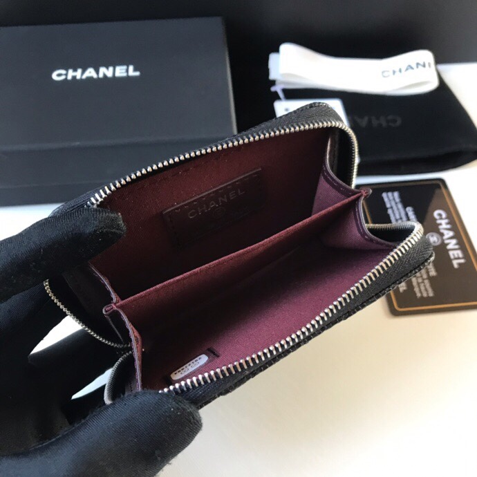 Chanel 新款 、小拉链菱格零钱包