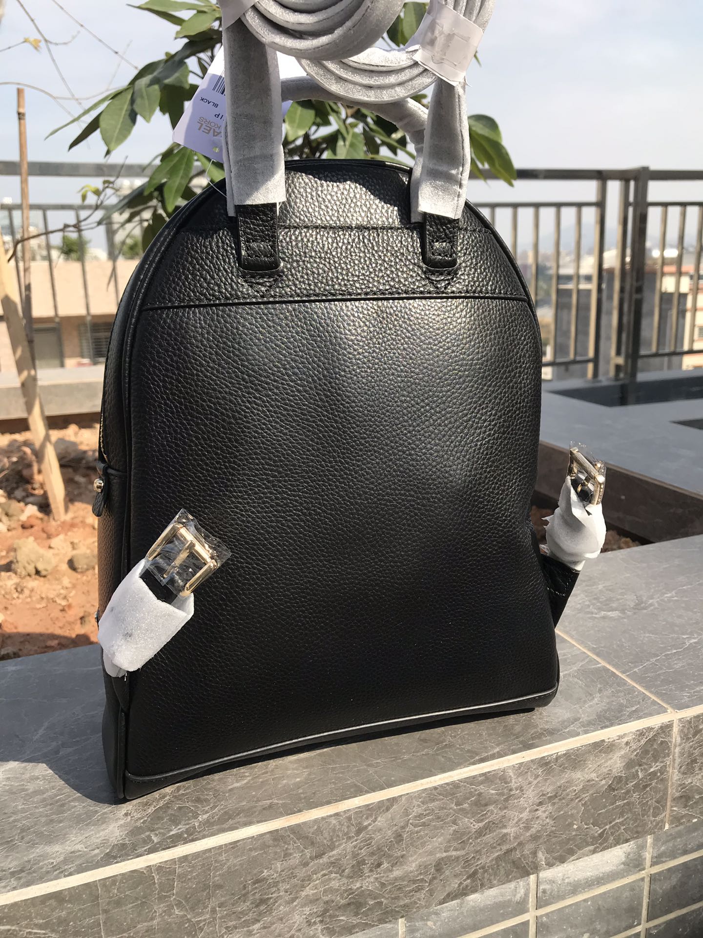 Michael Kors Mk纯原双肩MK背包2拼皮全皮，荔枝纹软牛皮，手感超柔软 配 防尘袋