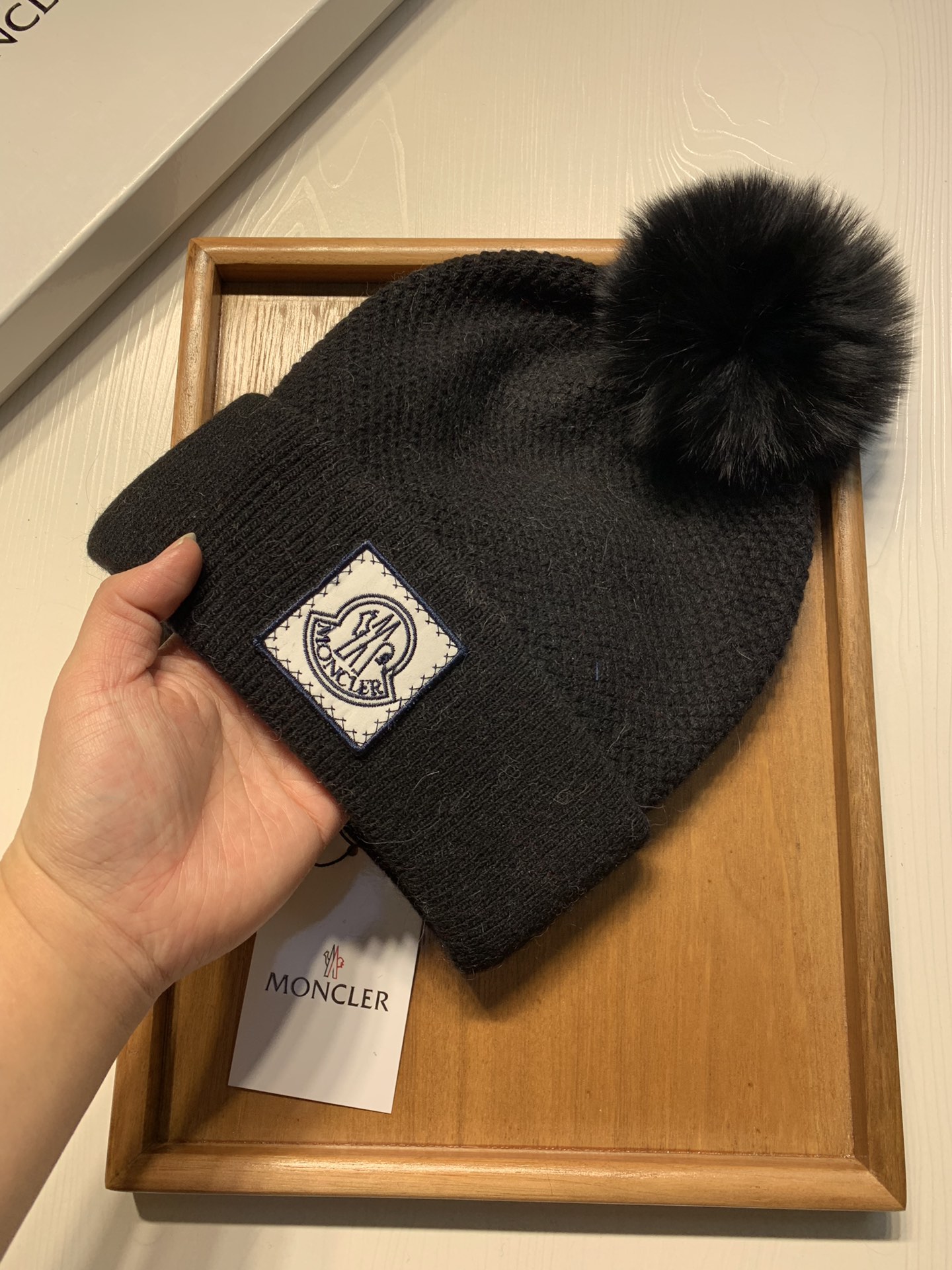 🌹。蒙口。【羊毛单帽➕狐狸毛球】客供小羊毛！珍贵典藏的灵魂帽子！客供色纱.每个颜色都非常好看！经典！手感