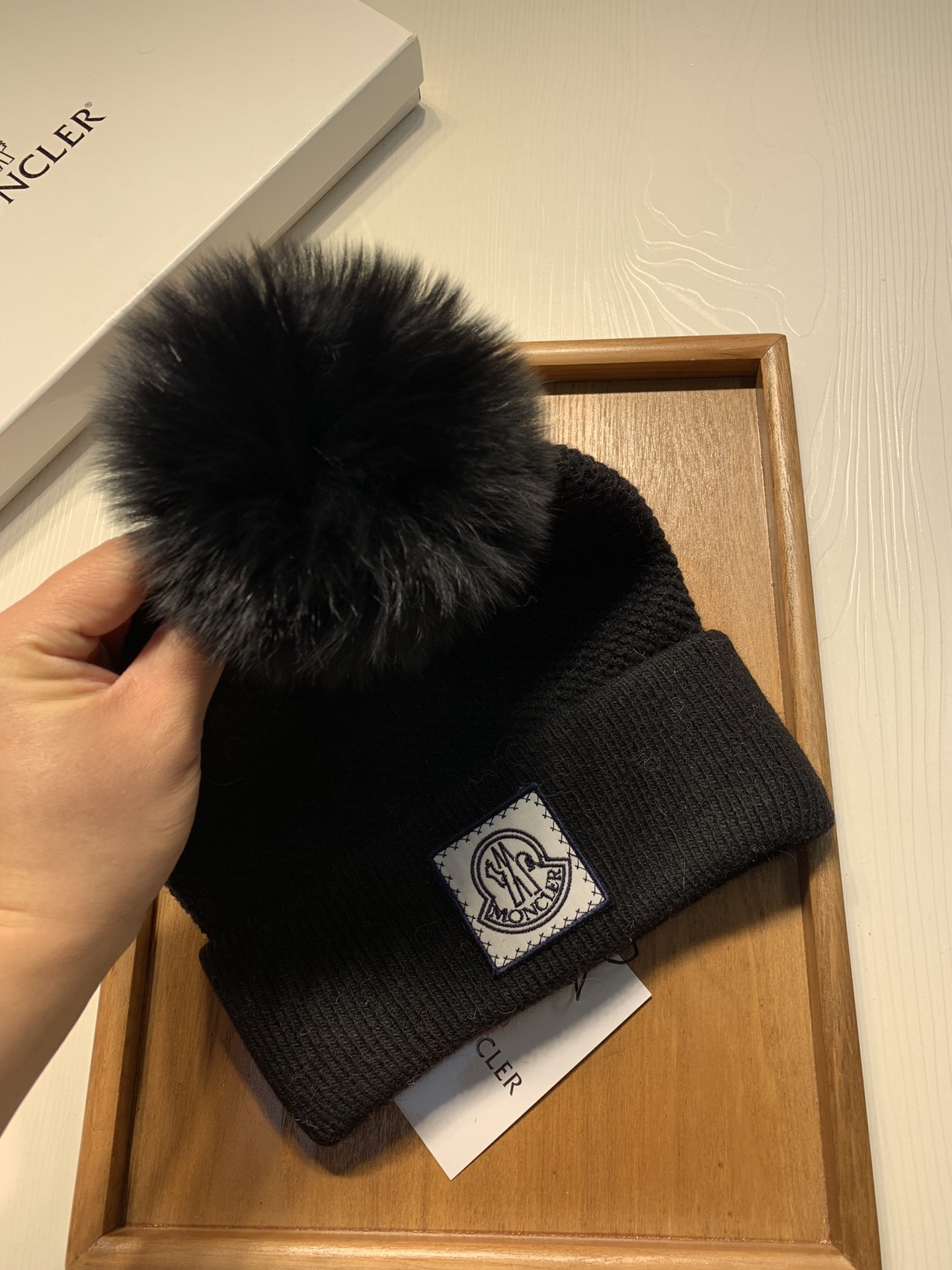 🌹。蒙口。【羊毛单帽➕狐狸毛球】客供小羊毛！珍贵典藏的灵魂帽子！客供色纱.每个颜色都非常好看！经典！手感