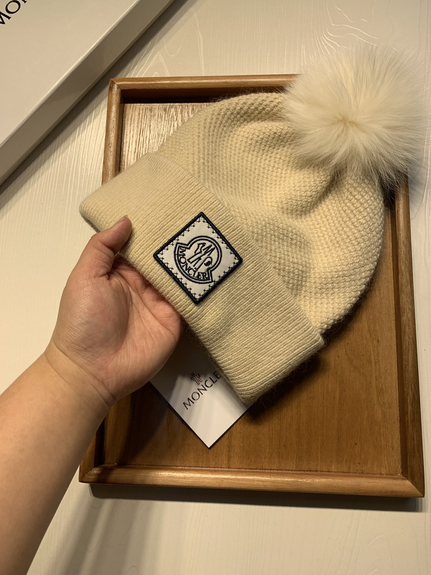 🌹。蒙口。【羊毛单帽➕狐狸毛球】客供小羊毛！珍贵典藏的灵魂帽子！客供色纱.每个颜色都非常好看！经典！手感