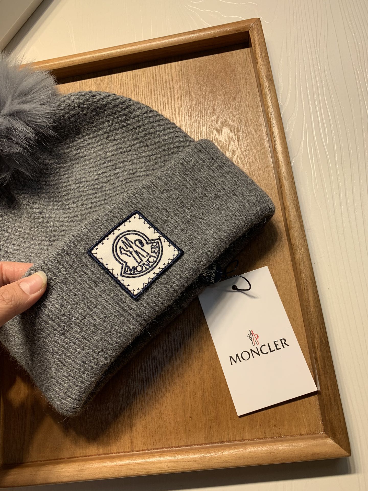 🌹。蒙口。【羊毛单帽➕狐狸毛球】客供小羊毛！珍贵典藏的灵魂帽子！客供色纱.每个颜色都非常好看！经典！手感