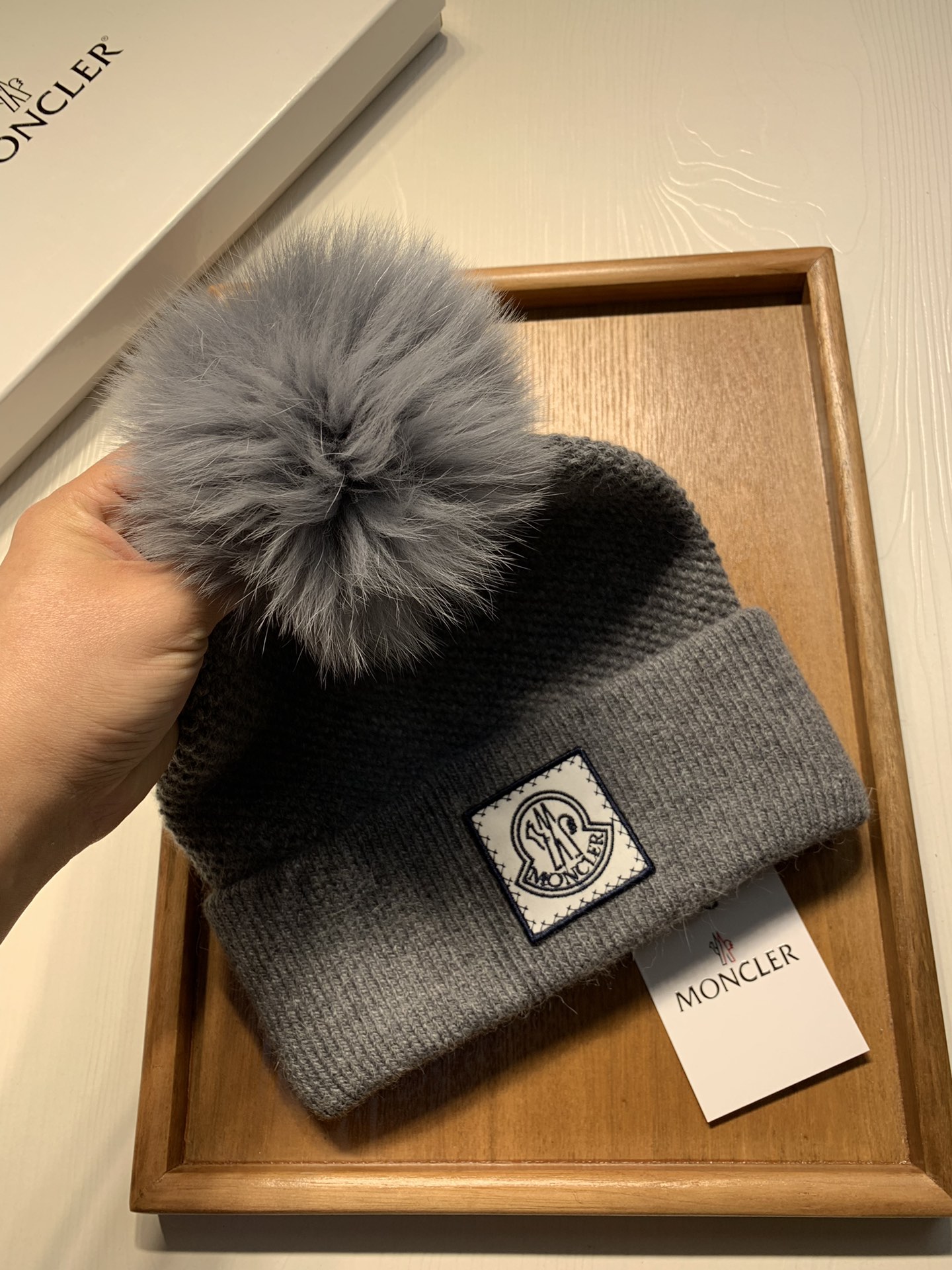 🌹。蒙口。【羊毛单帽➕狐狸毛球】客供小羊毛！珍贵典藏的灵魂帽子！客供色纱.每个颜色都非常好看！经典！手感