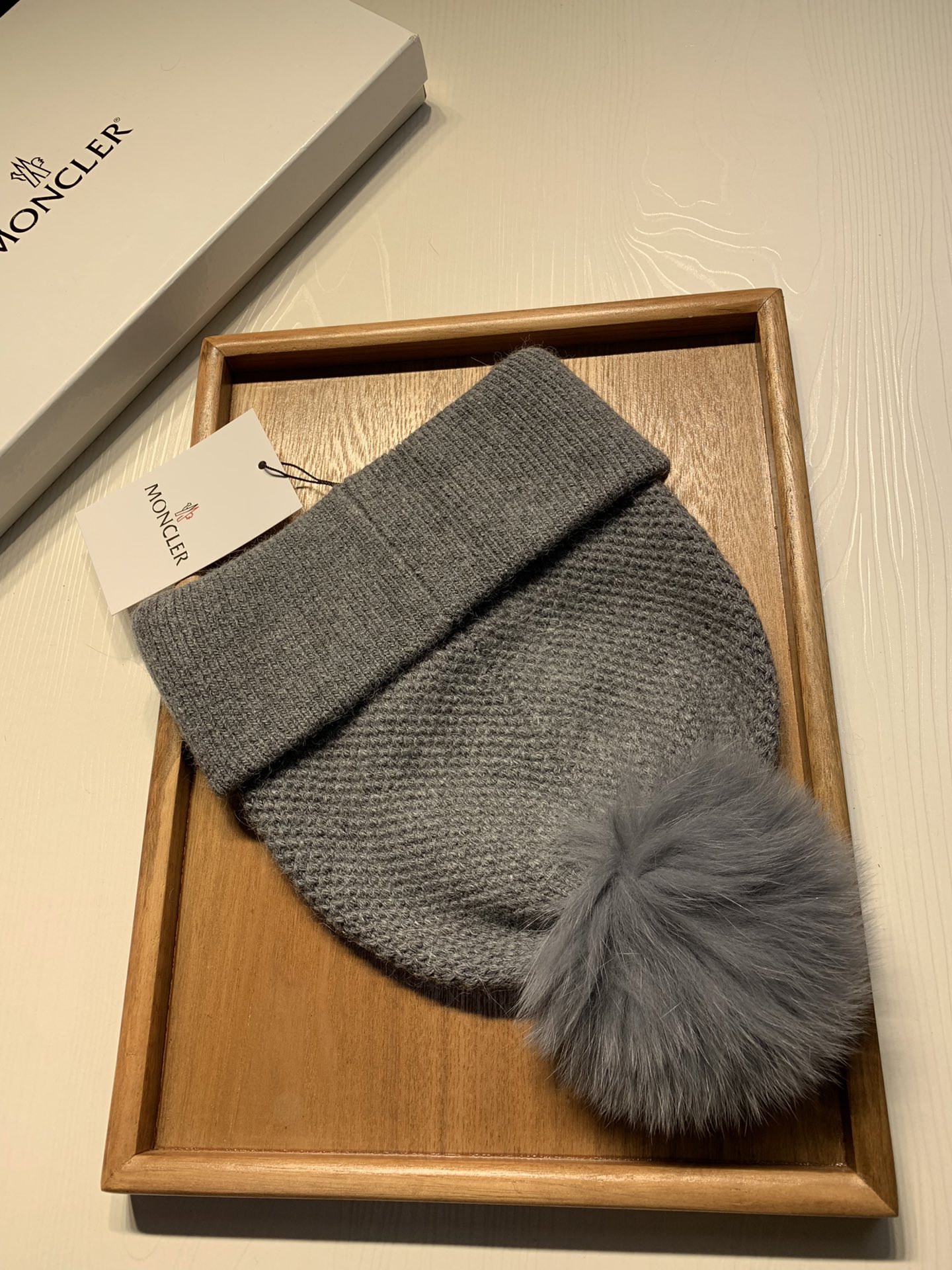 🌹。蒙口。【羊毛单帽➕狐狸毛球】客供小羊毛！珍贵典藏的灵魂帽子！客供色纱.每个颜色都非常好看！经典！手感